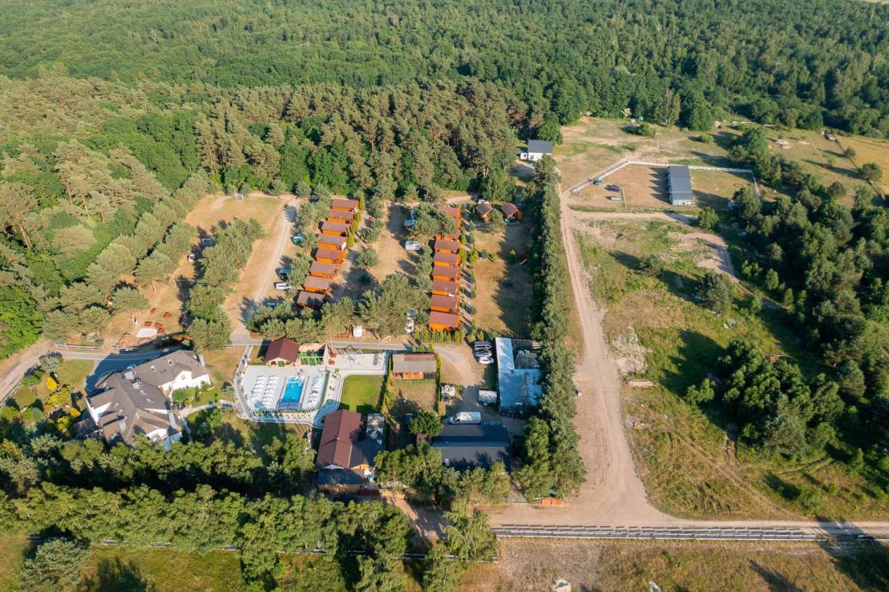 Domki Letniskowe I Pokoje Savana Nad Morzem Jarosławiec Buitenkant foto
